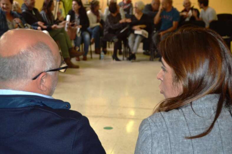 El acto de presentación del trabajo del Proceso Comunitario tuvo lugar este mediodía en el Centro Cívico de Las Remudas (Foto TA)